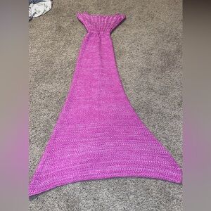 Mermaid tail blanket